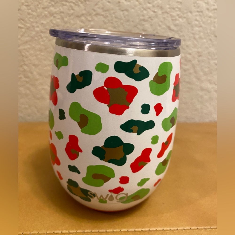 Swig Life 14oz Wine Tumbler Jingle Jungle Print